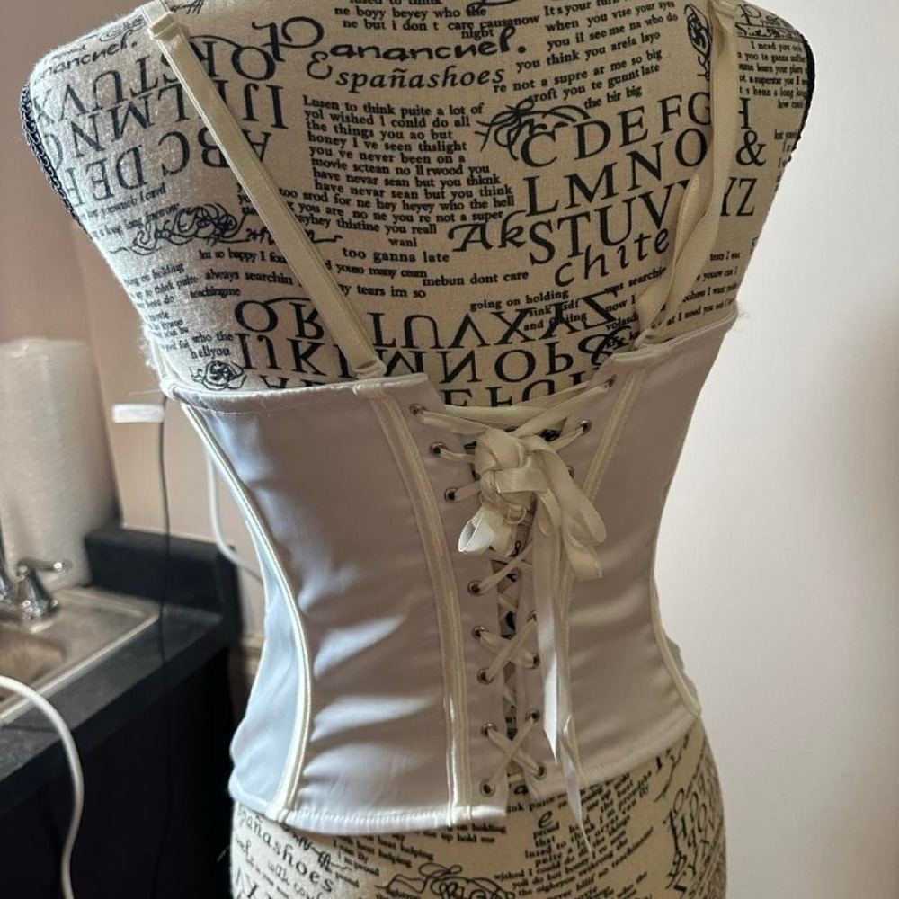 Vintage Coquette White corset with black text and decorative swirls - Picture 7 of 8